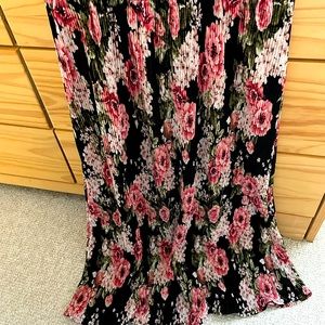 Charlotte Russe crinkled skirt